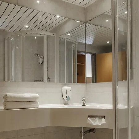 Landzeit Motor-hotel מלון סנט וולנטין